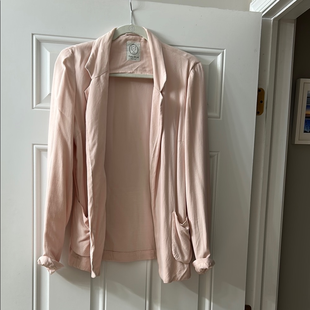 Aritzia blush colored Blazer